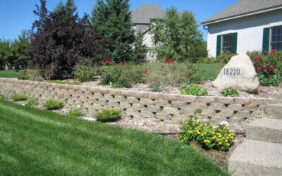 Keystone Garden Wall Lakeville