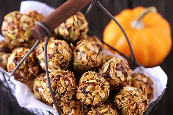 Pumpkin No-Bake Energy Bites