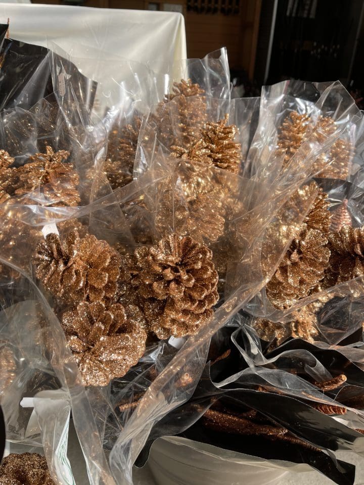 3-Stem Pine Cones - Copper Glitter