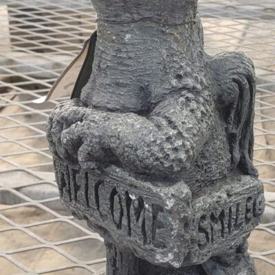 Dragon Grinsey 13" Welcome Sign