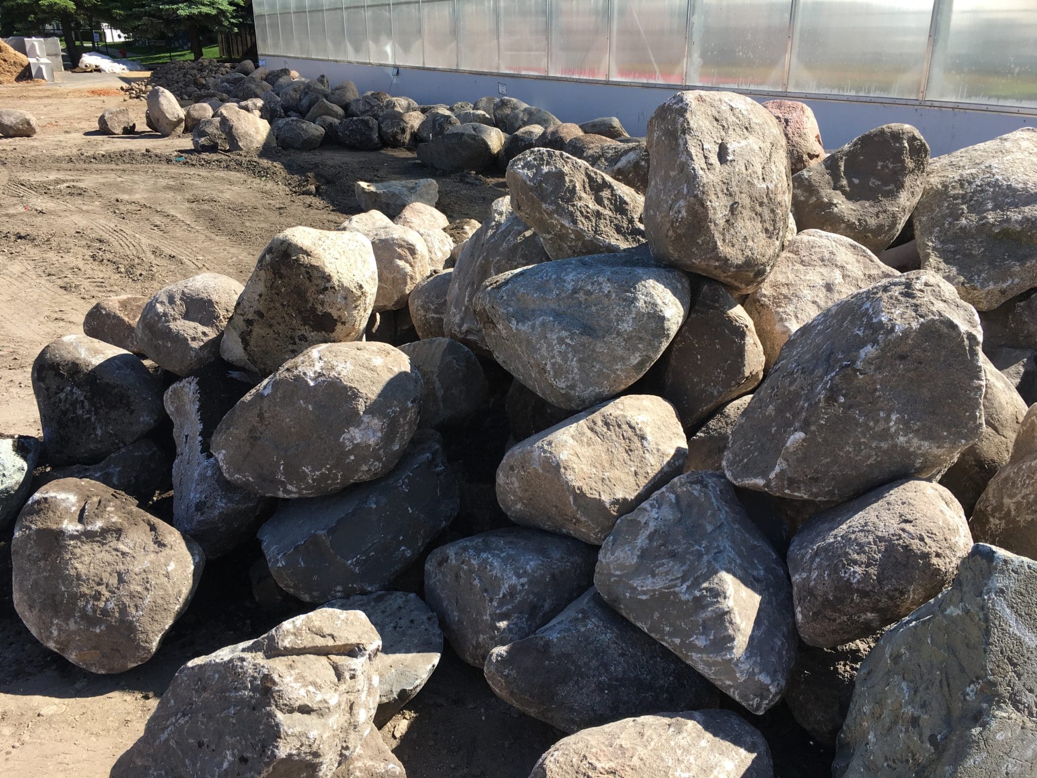 1824" Fieldstone Boulders Pahl's Market Apple Valley, MN