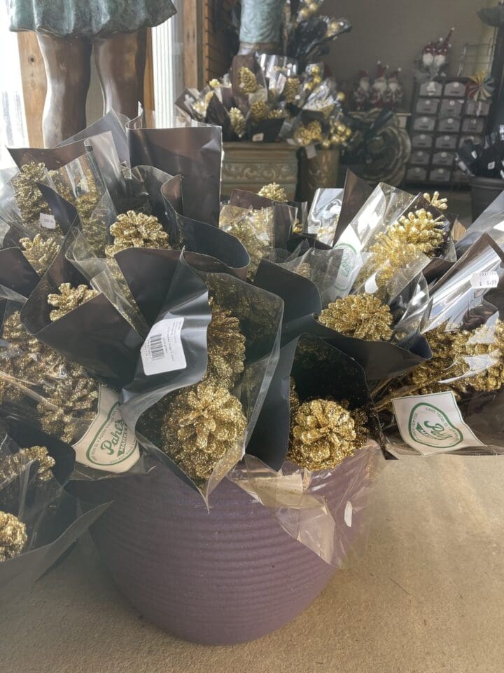 Large Pine Cone Stems - Gold Glitter