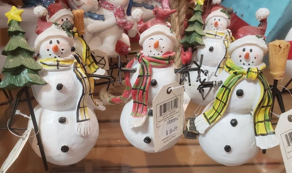 snowman-resin-sit-abouts.jpg