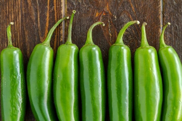 Serrano Pepper (Hot) - Image 2