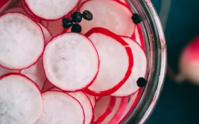 Simple Pickled Radishes
