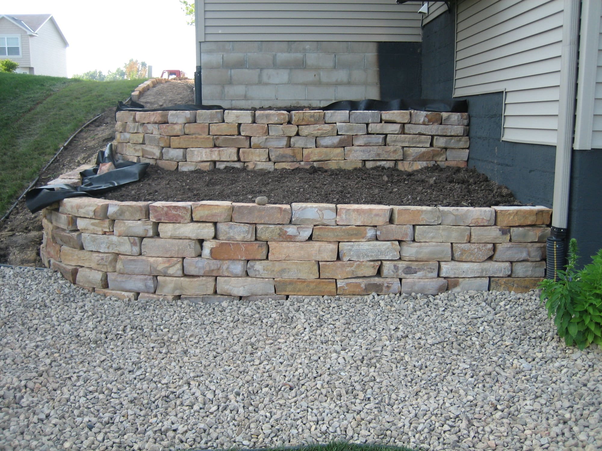 Kettle River Natural Stone Wall Farmington