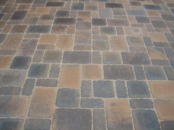 Borgert Cobble Series Pavers Minnesota River Color Random Pattern