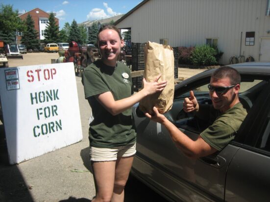 Pahl's Famous Corn Drive Thru